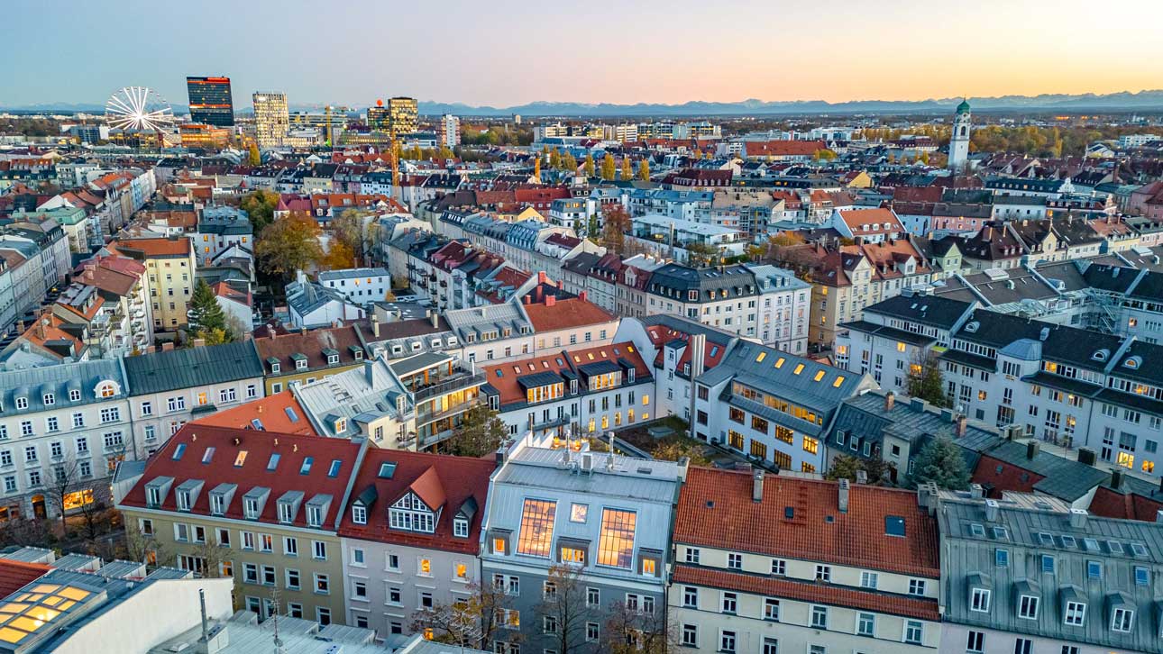 Planungswelt Neubau-Maisonette-Loft-Wohnung mit Blick auf Alpen